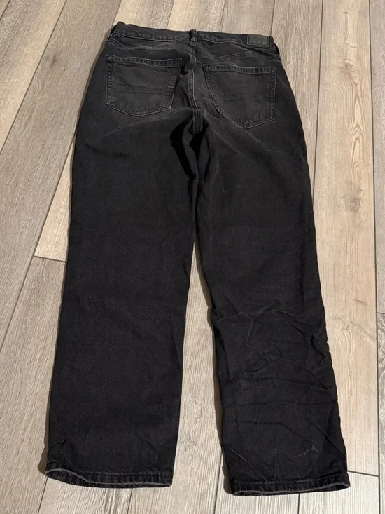 Women's American Eagle Super High Rise Ankle Straight Jeans Washed Black - Picture 3 of 9